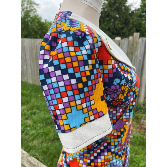 Vintage 60s Mod Colorful Floral Geometric Wide Collar Button Up Shirt - Picture 6 of 13